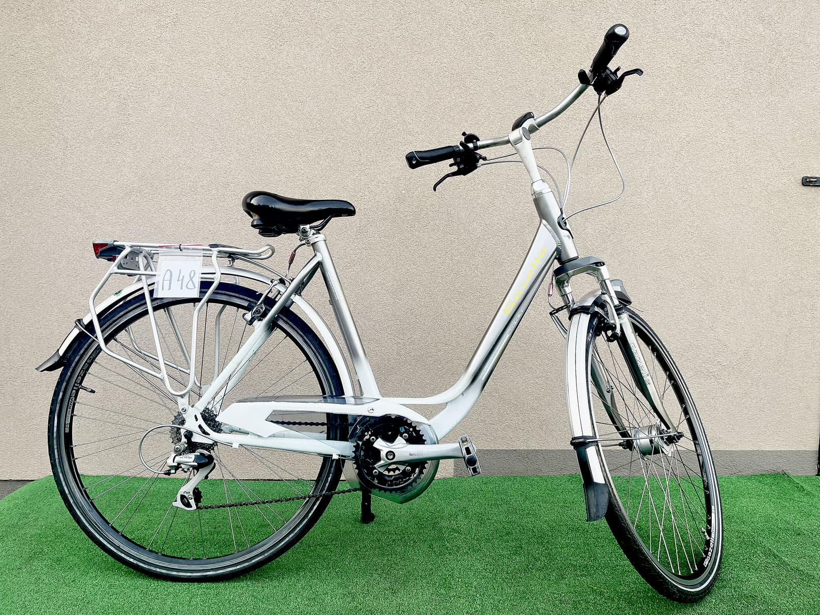 Holenderski rower damski Gazelle alu A48